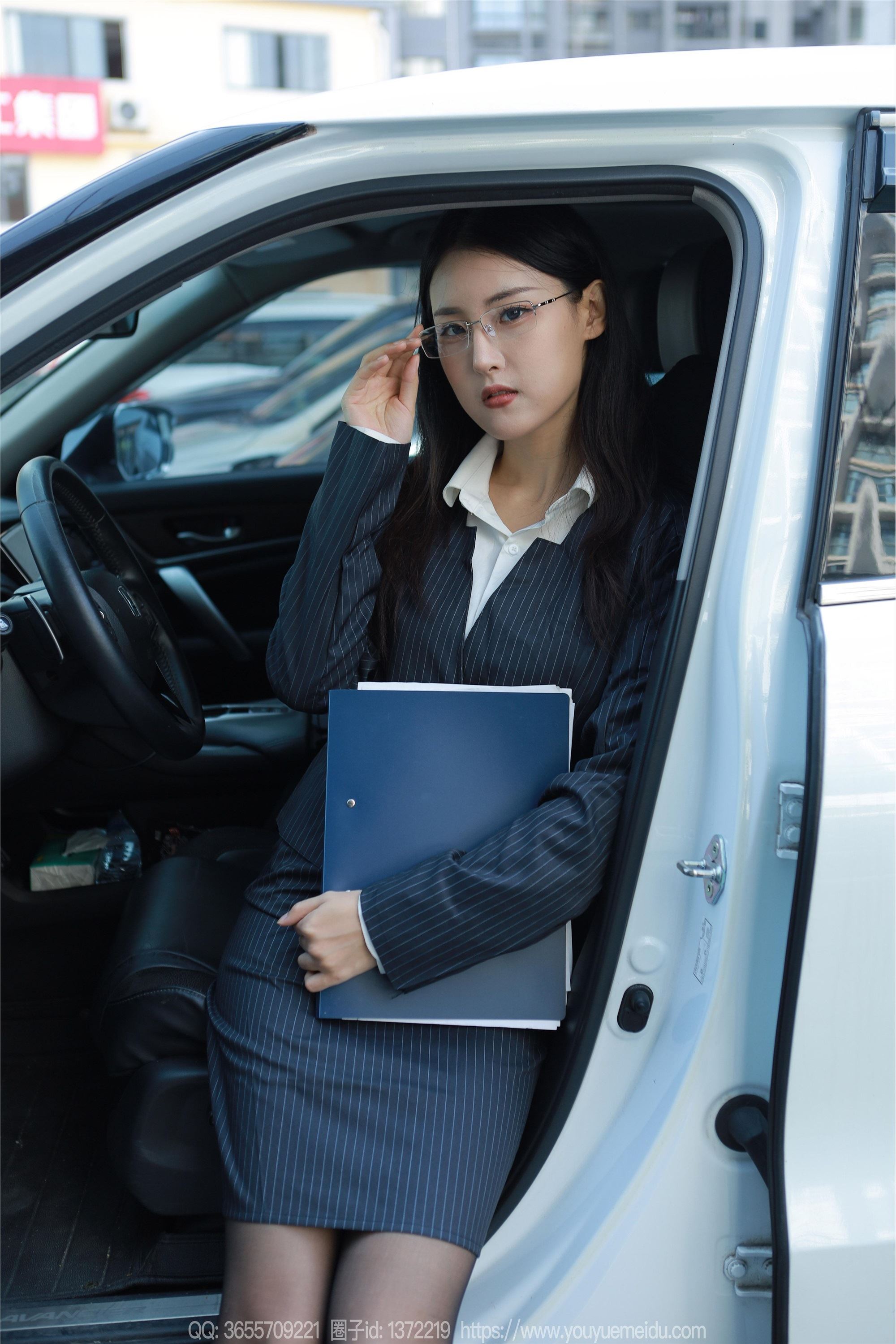 IESS异思趣向  2023.11.03 丝享家 1576 小宝《懂事早到女人》